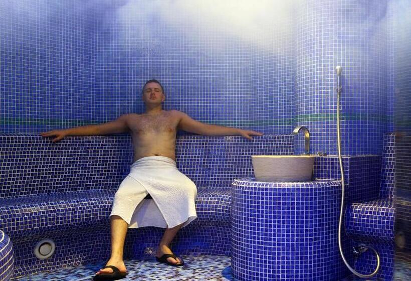 هتل Premier Aqua  Adults Only