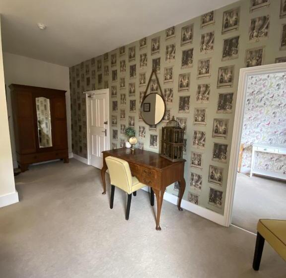 호텔 Three Tuns Ashwell