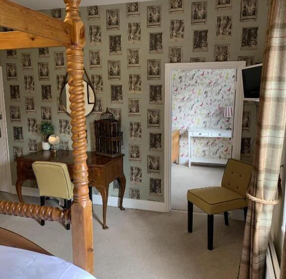 호텔 Three Tuns Ashwell