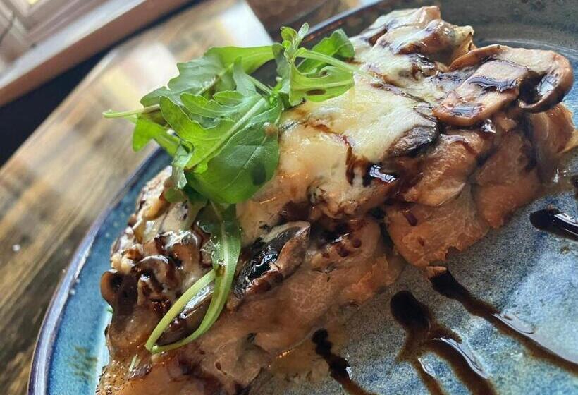 호텔 Three Tuns Ashwell