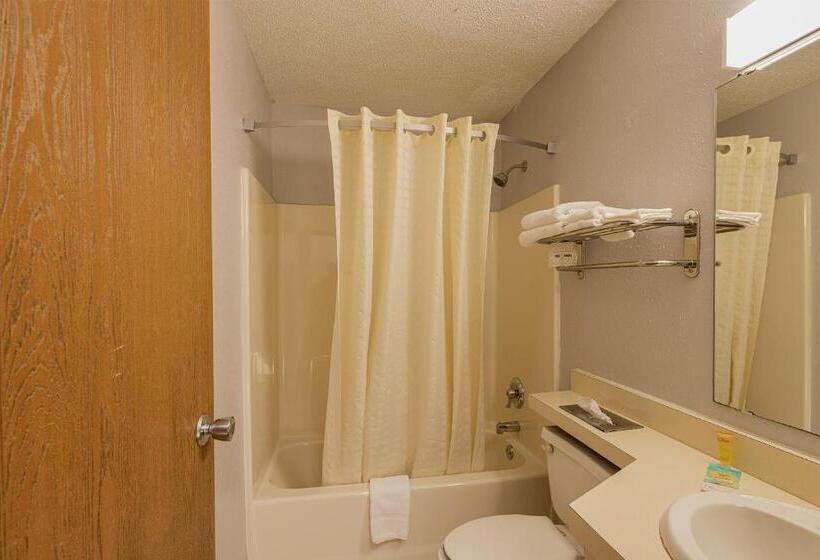 호텔 Coratel Inn & Suites By Jasper Hastings