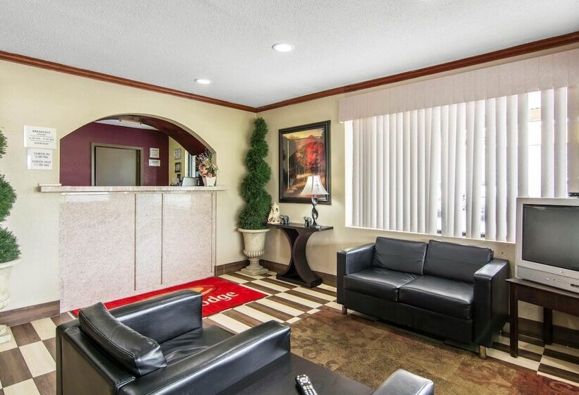 ホテル Econo Lodge Weldon  Roanoke Rapids