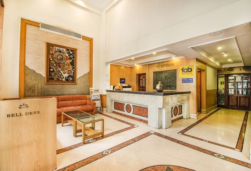 Fabhotel Metro Manor Central Station