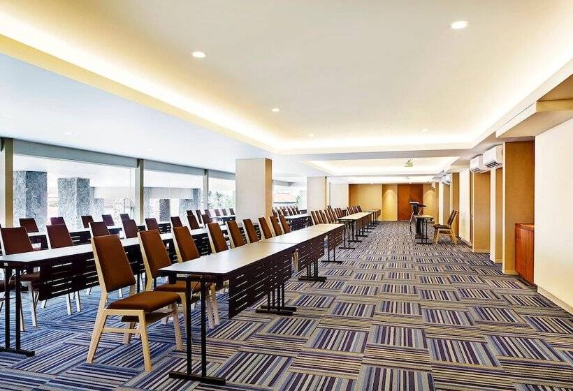 فندق Four Points By Sheraton Bali, Kuta