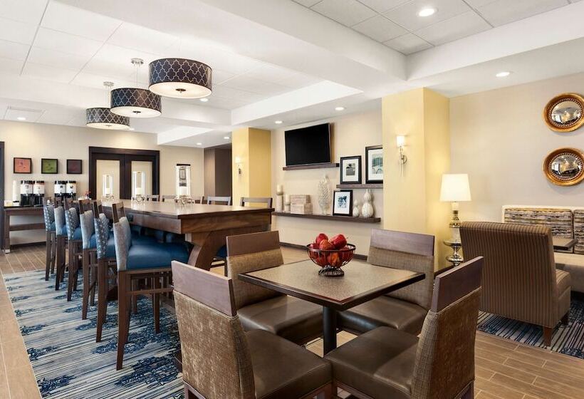 Отель Hampton Inn Kennewick At Southridge