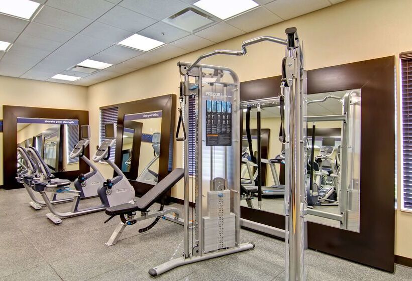 בית מלון כפרי Hampton Inn & Suites Detroit/troy