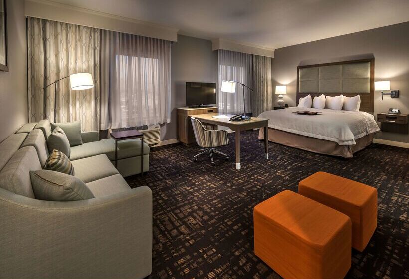 هتل Hampton Inn & Suites Reno West