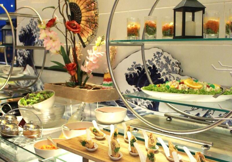 Harris Hotel & Conventions Gubeng