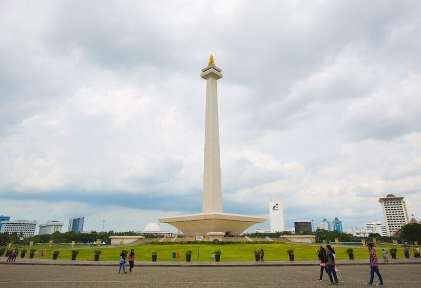 هتل Holiday Inn Express Jakarta International Expo, An Ihg