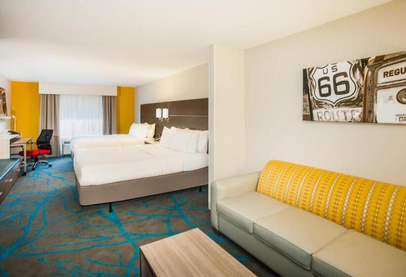 Отель Holiday Inn Express & Suites Litchfield, An Ihg