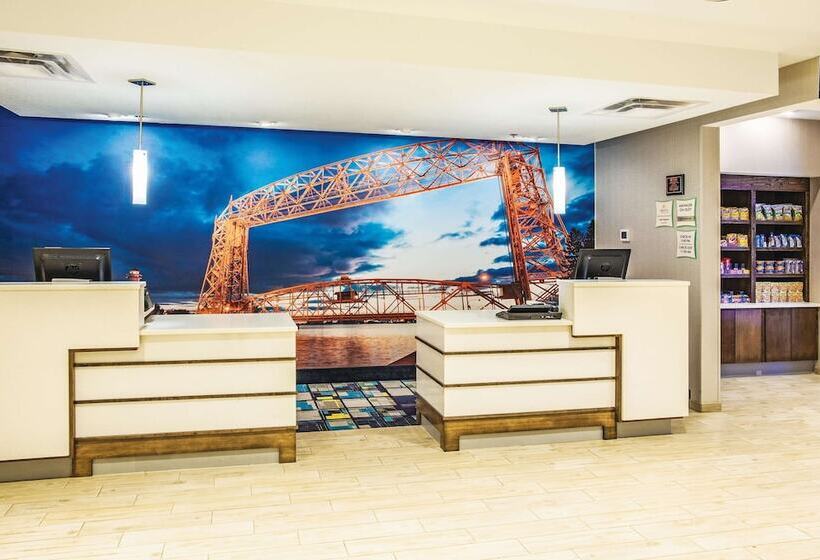 هتل La Quinta By Wyndham Duluth