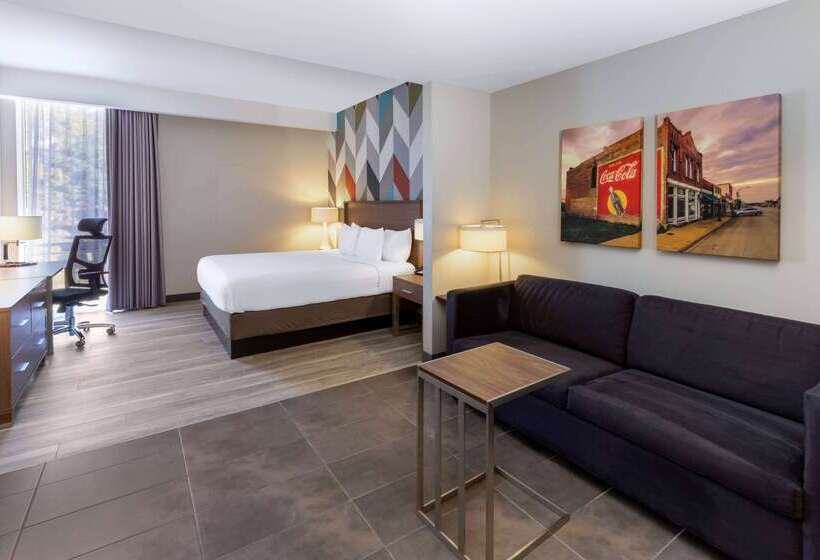 فندق La Quinta Inn & Suites By Wyndham Tulsa Downtown   Route 66