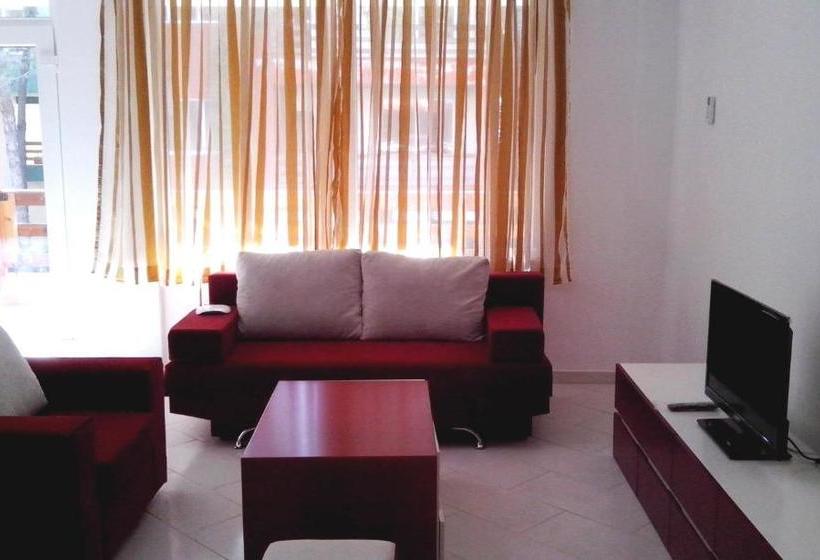 فندق Marea Resort