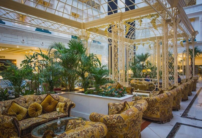 ホテル Rixos Khadisha Shymkent