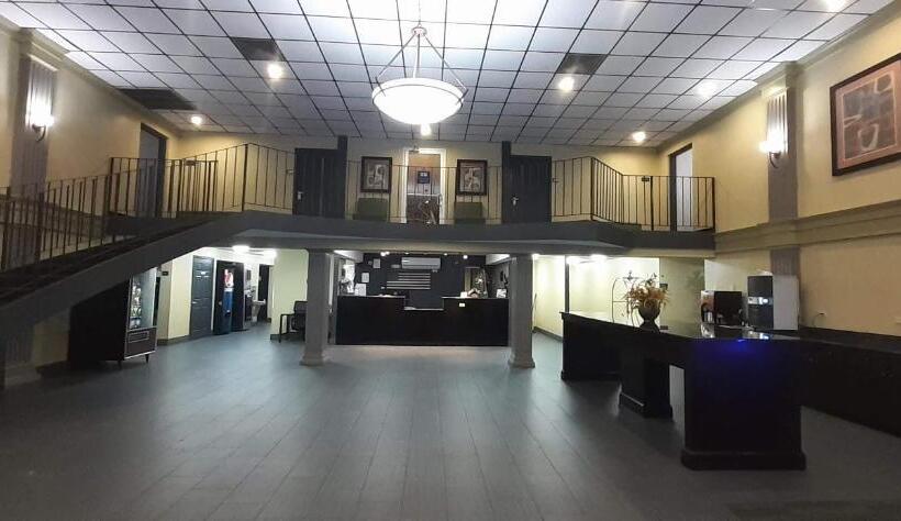 هتل Americas Best Value Inn Phenix City