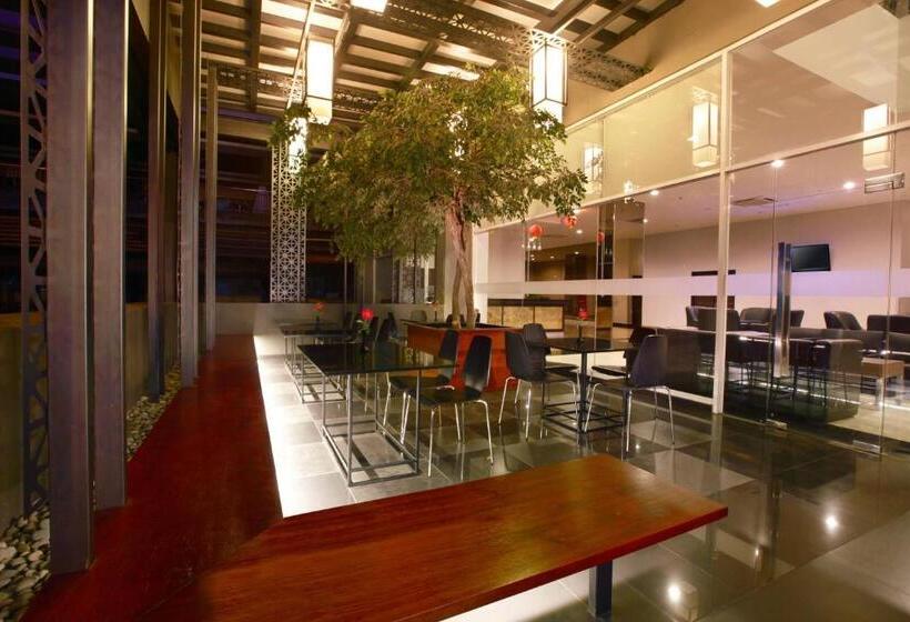 Aston Imperial Bekasi Hotel & Conference Center