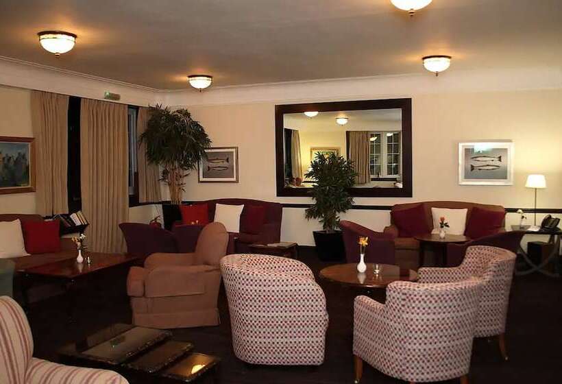 هتل Bridge Of Orchy