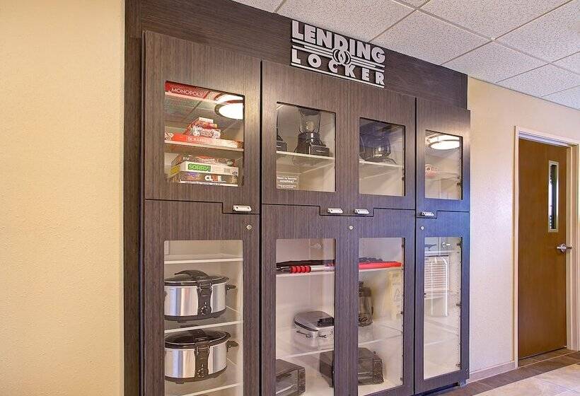 בית מלון כפרי Candlewood Suites Fort Campbell   Oak Grove, An Ihg