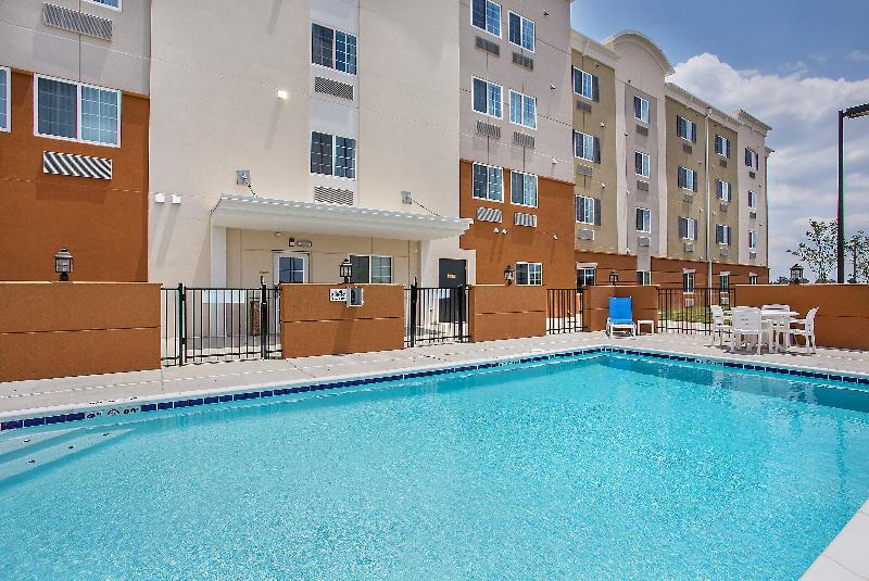 בית מלון כפרי Candlewood Suites Fort Campbell   Oak Grove, An Ihg