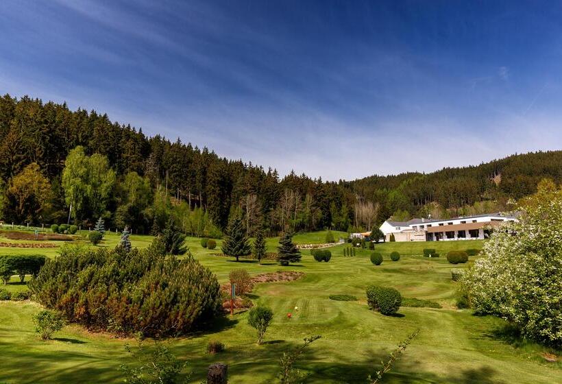 Cihelny Golf & Wellness Resort
