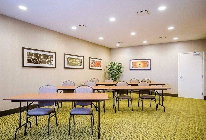 فندق Comfort Inn