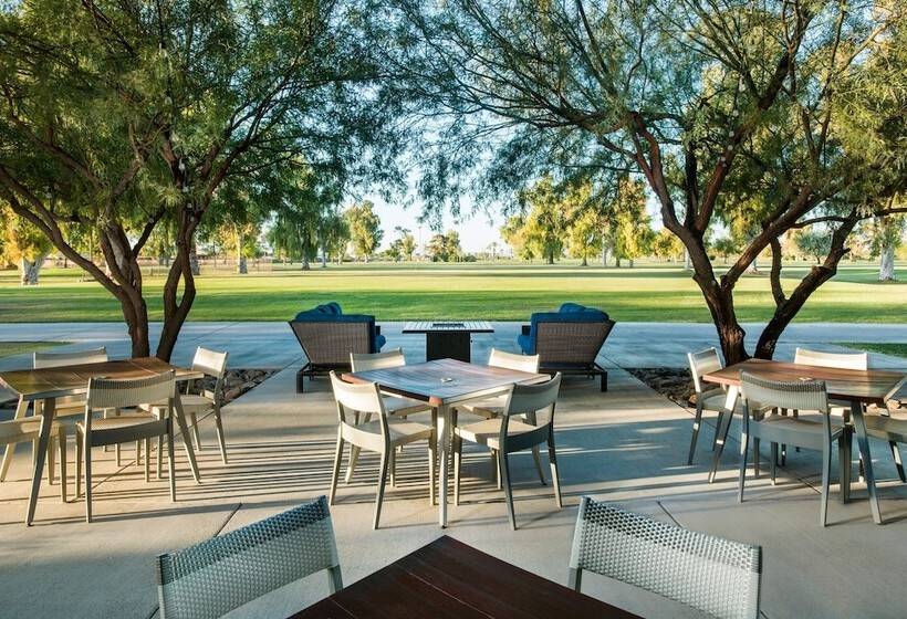هتل Four Points By Sheraton At Phoenix Mesa Gateway Airport