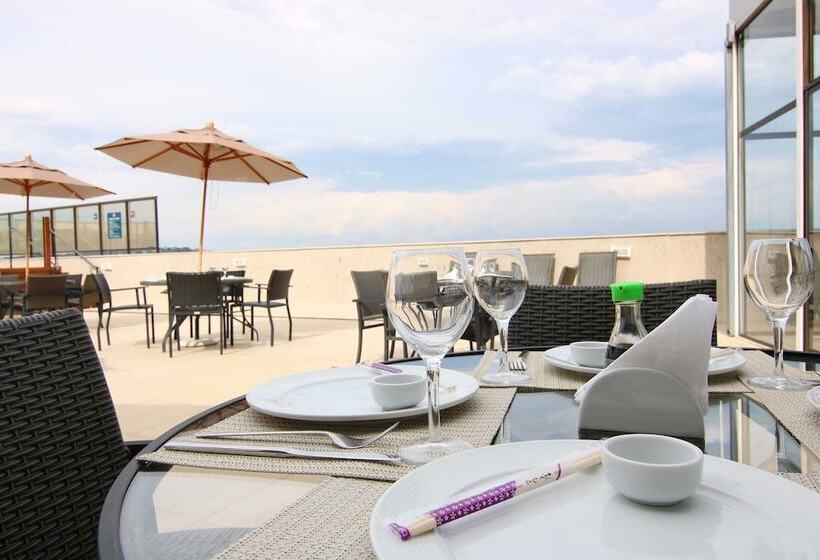 فندق Lagoon Prime