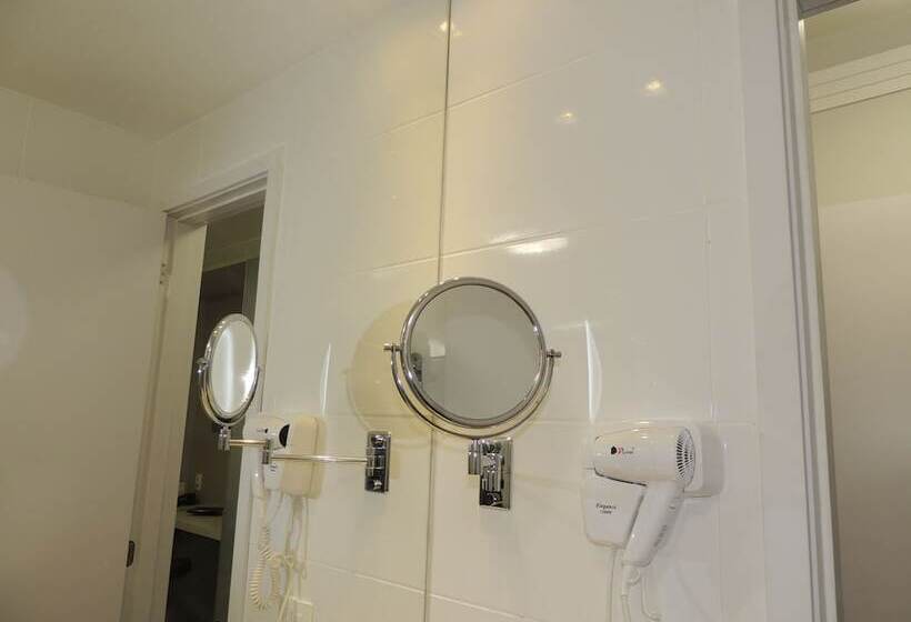 فندق Lagoon Prime