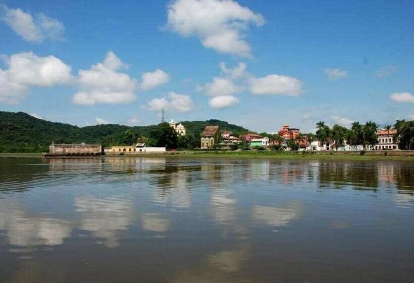 בית מלון כפרי Camboa Capela