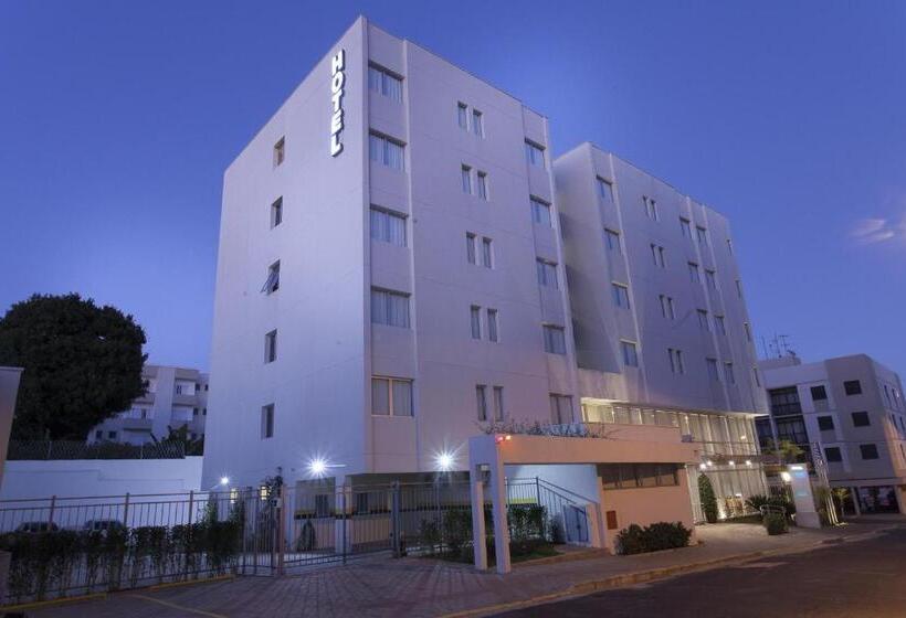 בית מלון כפרי Sao Carlos Marklin Suites