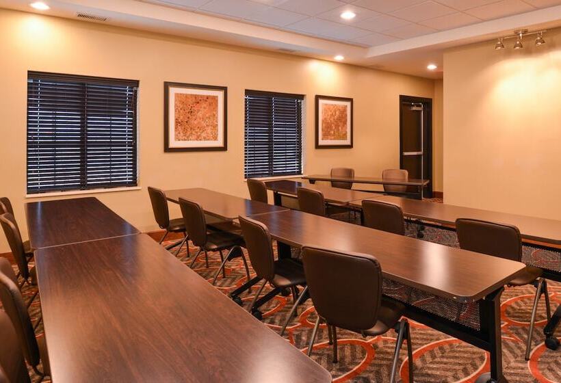 בית מלון כפרי Staybridge Suites Merrillville, An Ihg