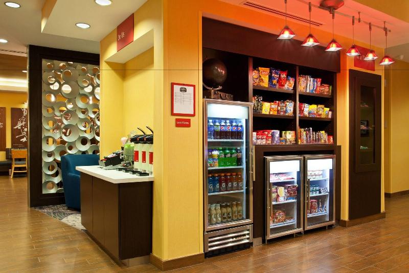 هتل Towneplace Suites By Marriott Carlsbad