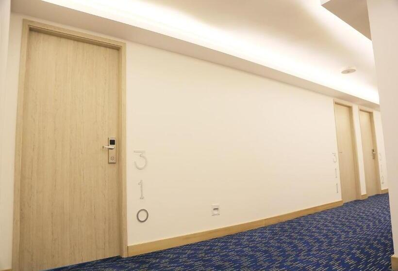 호텔 Washington Plaza