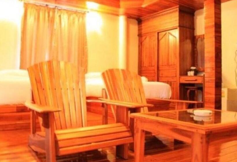 Srisawat Resort