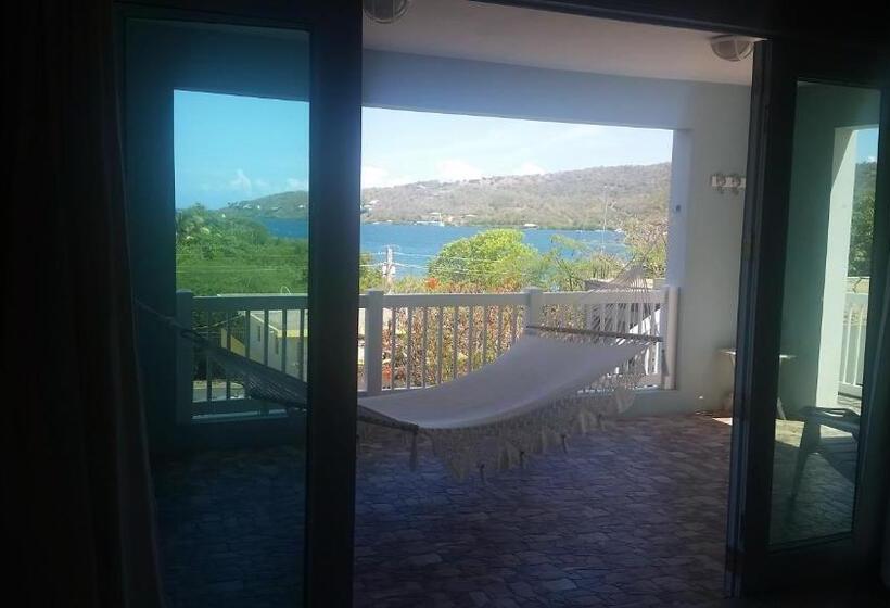 پانسیون Island Charm Culebra Studios & Suites   Amazing Water Views From All 3 Apartments Located In Culebra