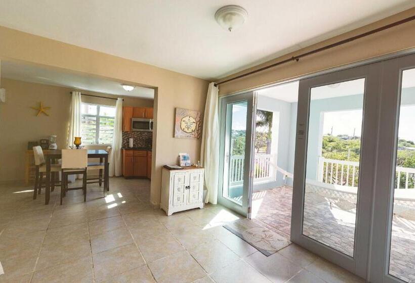 پانسیون Island Charm Culebra Studios & Suites   Amazing Water Views From All 3 Apartments Located In Culebra