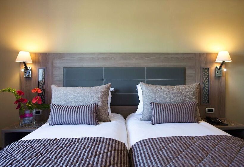 فندق Sky Casa Airport