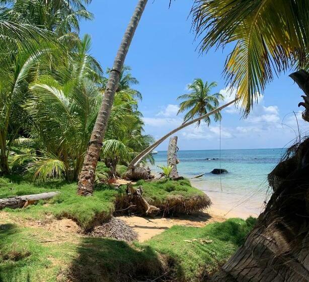 فندق Ensueños Natural Reserve Little Corn Island Nicaragua