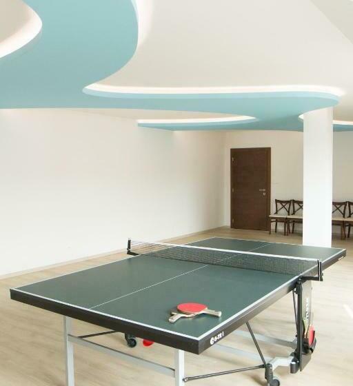 بنسيون Guest House Tri Koruny