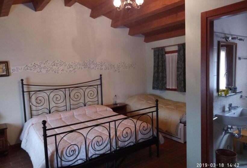 فندق Agriturismo La Scuderia