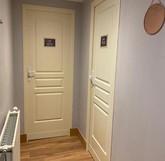 호텔 Hôtel Déco Lia Soirée étape