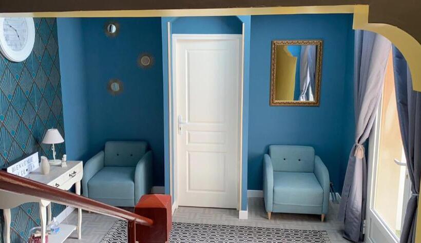 호텔 Hôtel Déco Lia Soirée étape