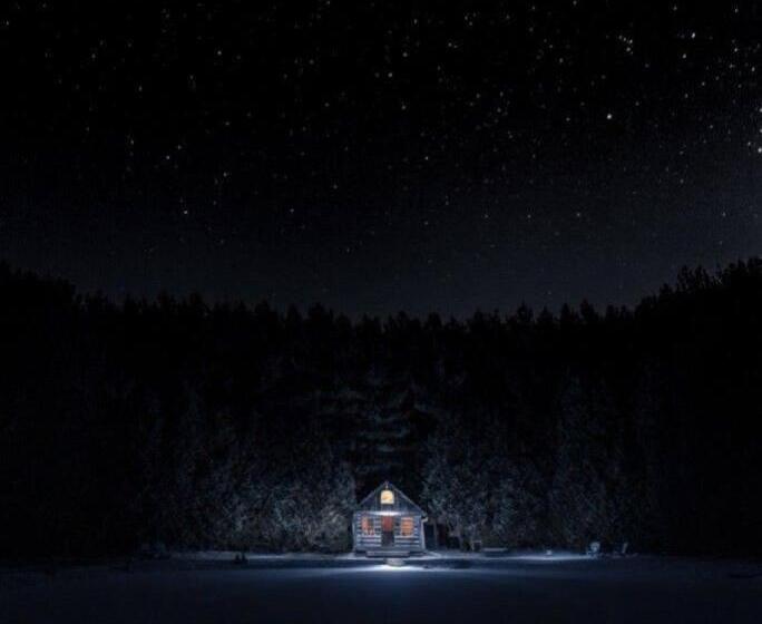 פנסיון A Rustic Cabin In The Woods