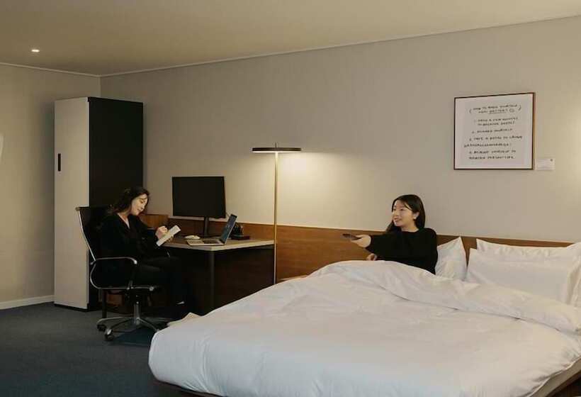 Aank Hotel Suwon