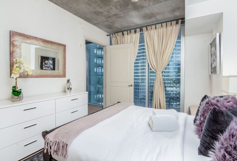 Chic Collection By Nohotel On 6th Street