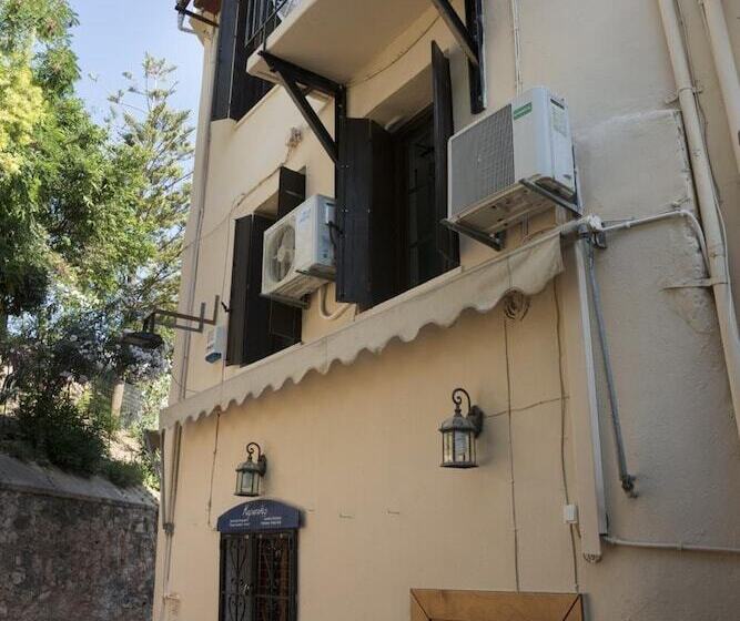 Elia Portou Rooms