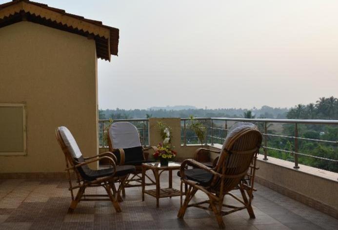 Boshan Hotels