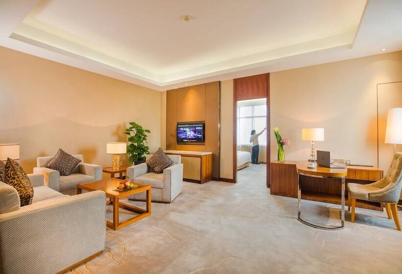 Отель Jinling Grand