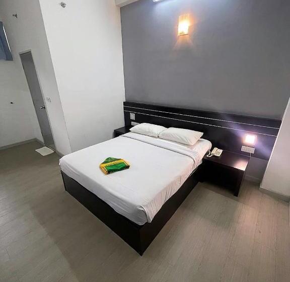 فندق Kuala Melaka Inn