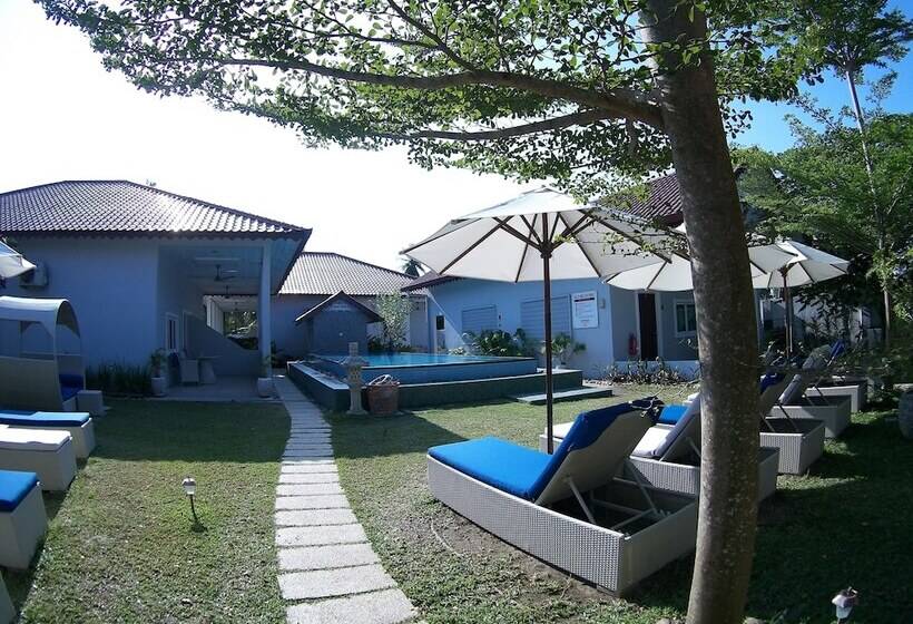 هتل Langkawi Chantique